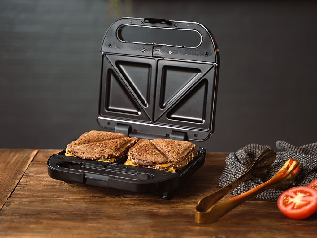 4-IN-1 SANDWICHMAKERI - 4