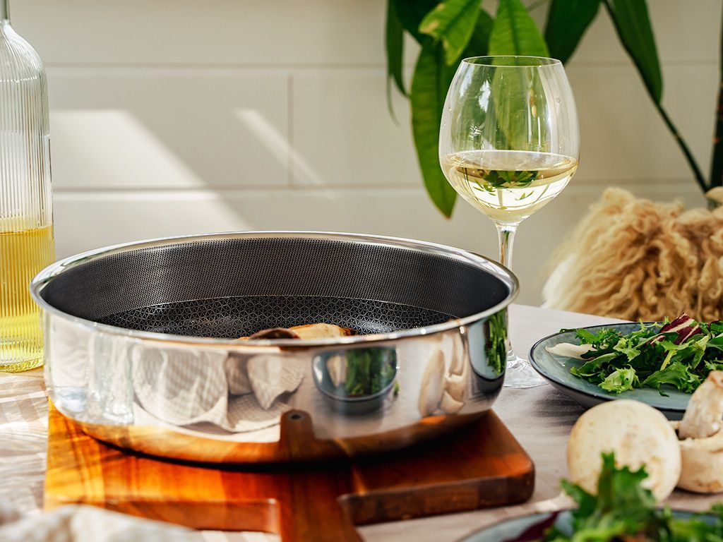 SAUTEPANNU IRROTETTAVALLA KAHVALLA 26CM SETTI - 2